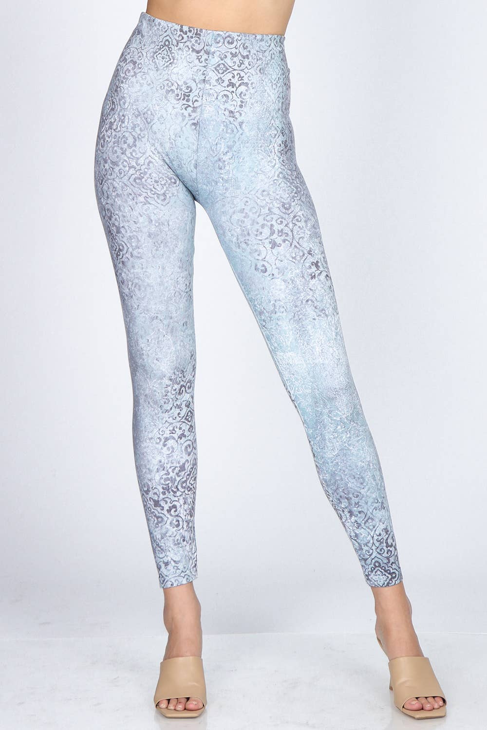 M.Rena Frosty Vintage Damask Wallpaper Frosty Blue Legging
