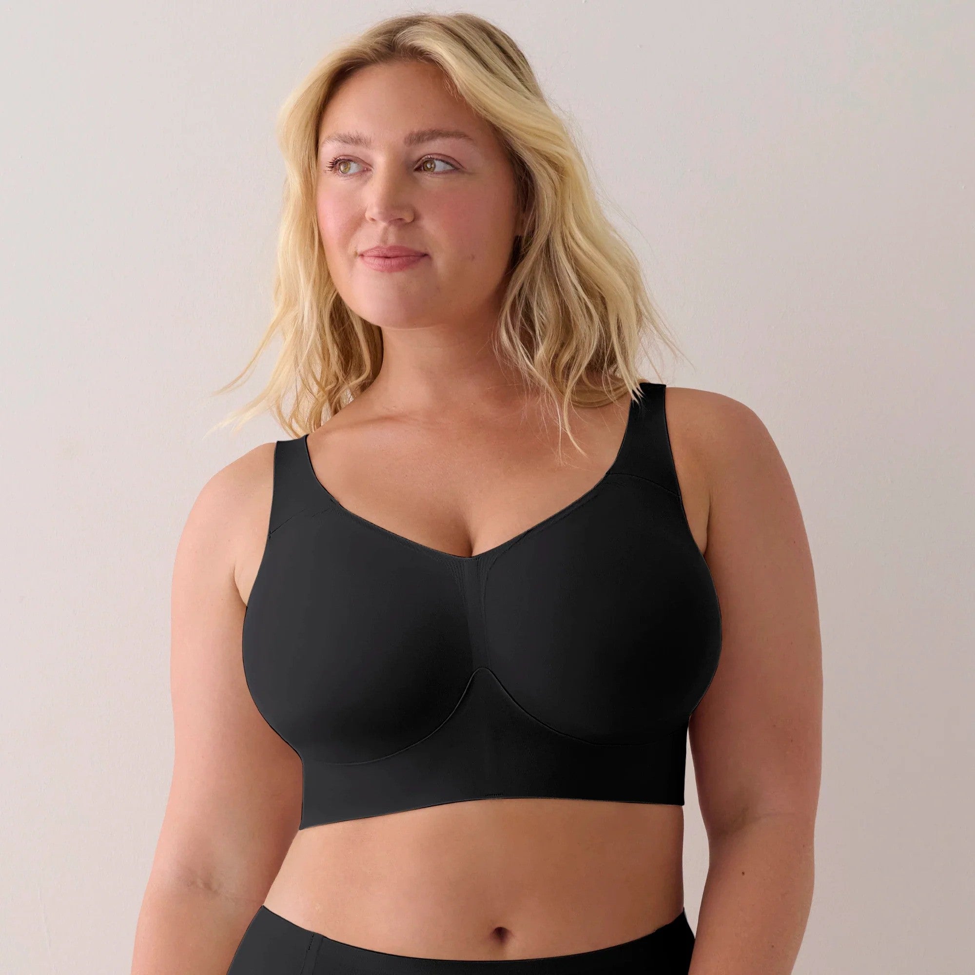Evelyn and Bobbie "Busty" Black Bra