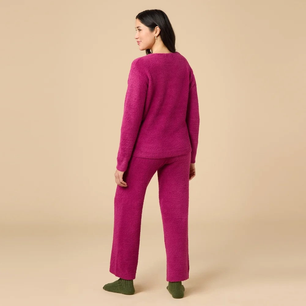 Softies Magenta Marshmallow V-Neck Lounge Set